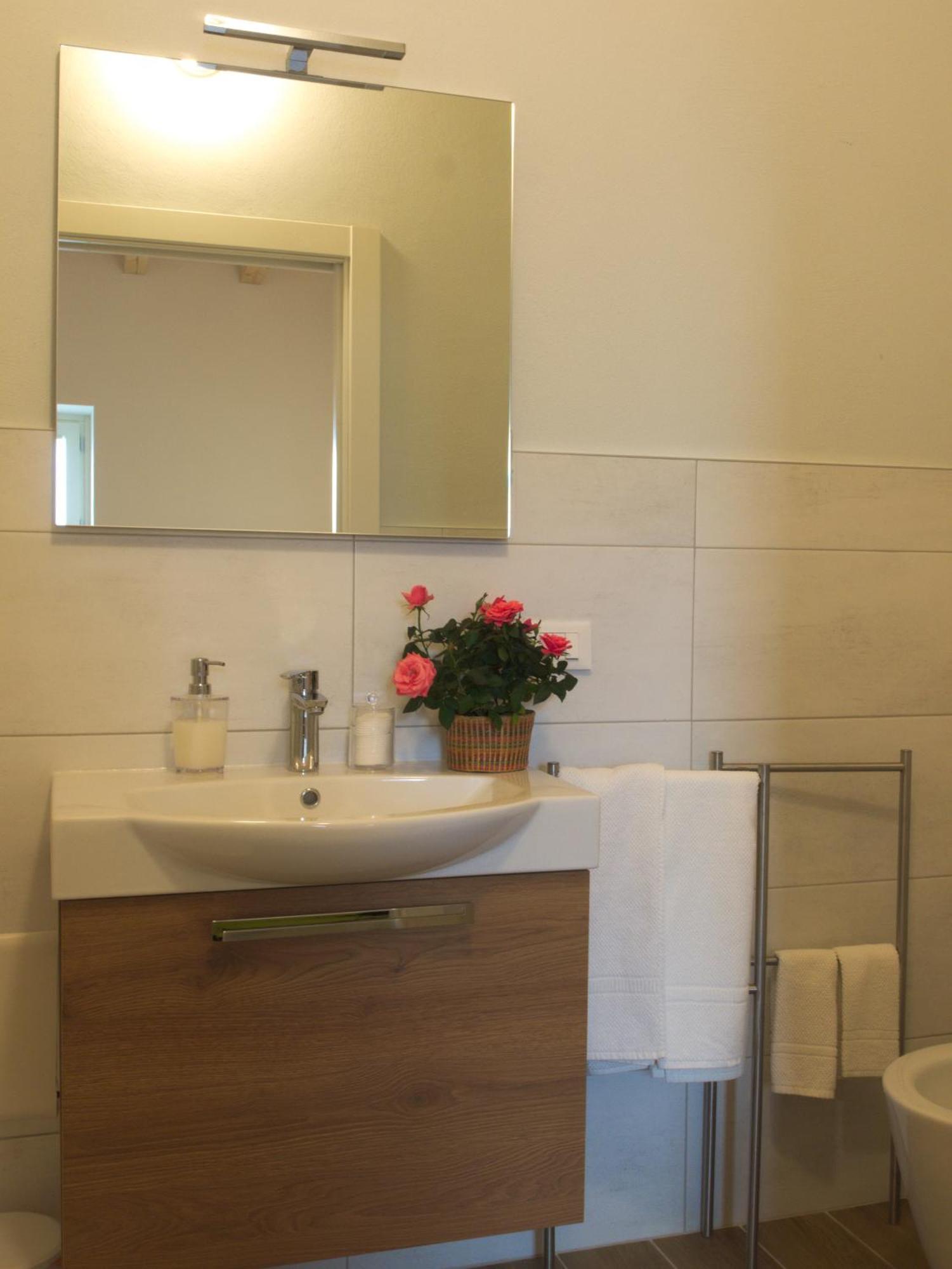 Ai Portoni Apartment Verona Bagian luar foto