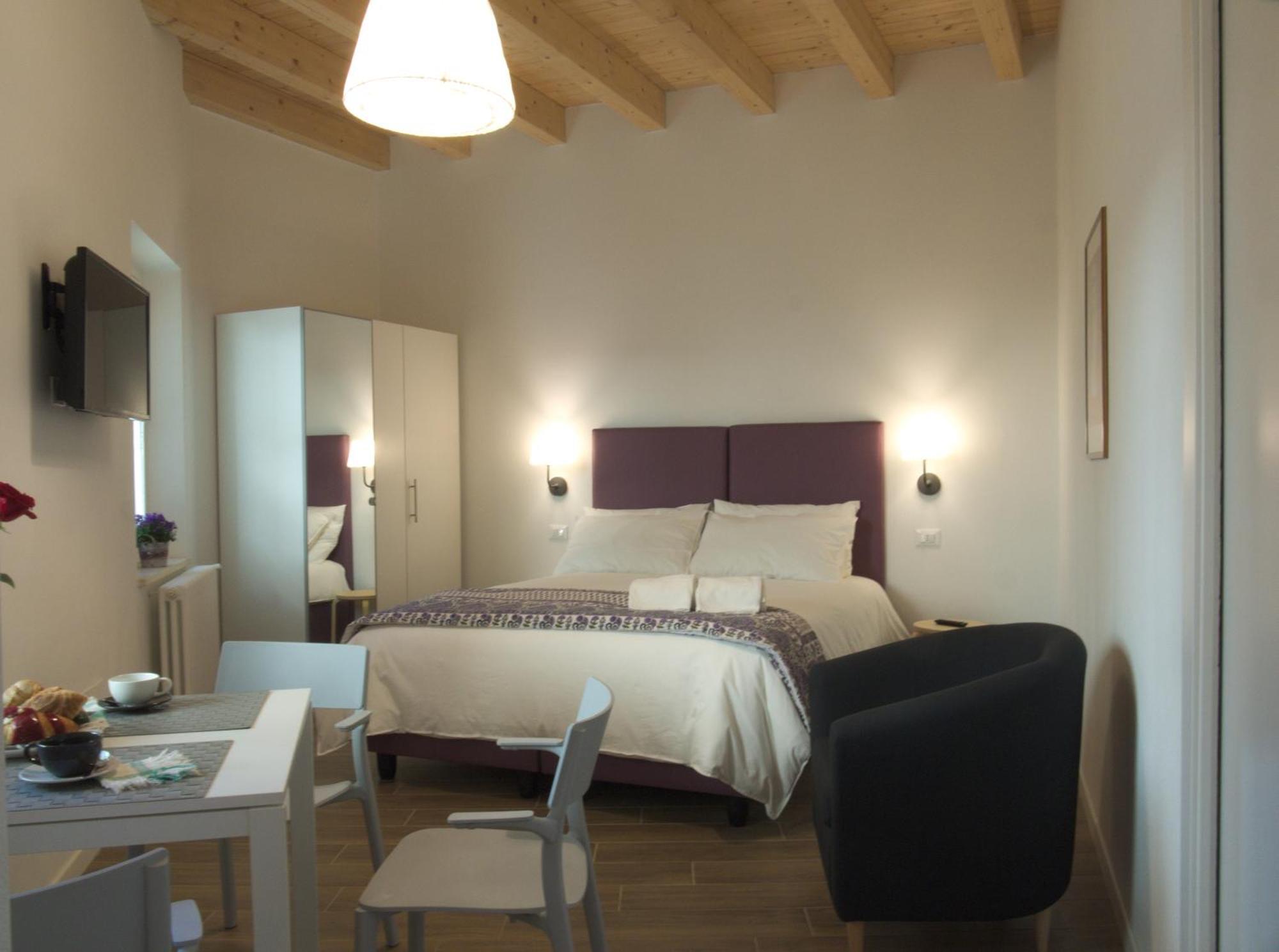 Ai Portoni Apartment Verona Bagian luar foto