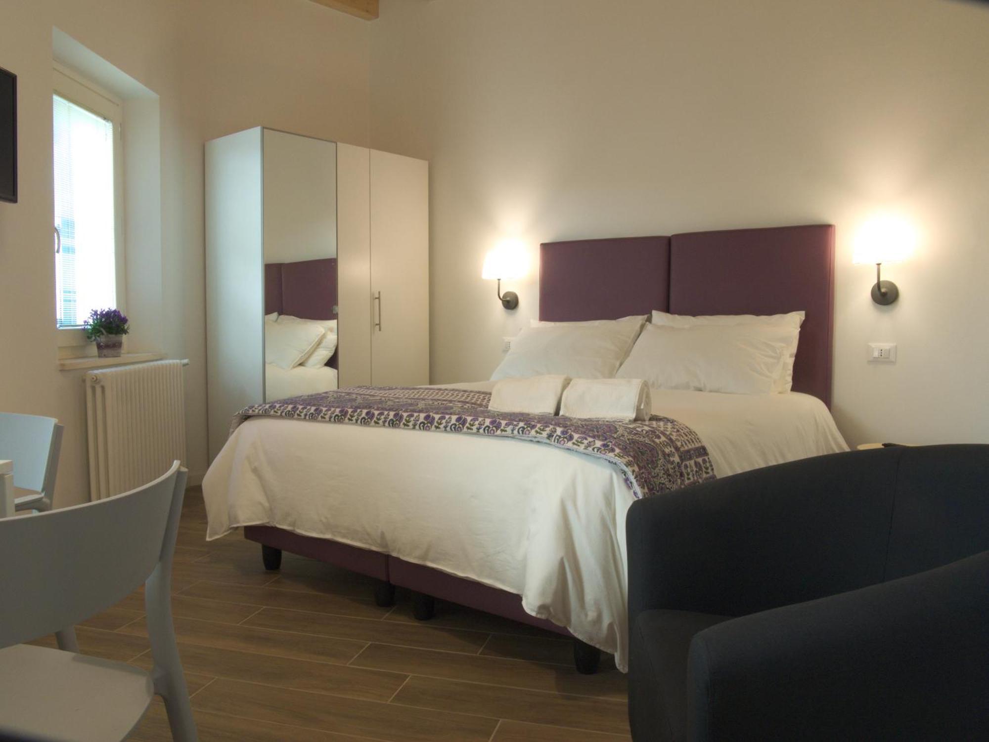 Ai Portoni Apartment Verona Bagian luar foto