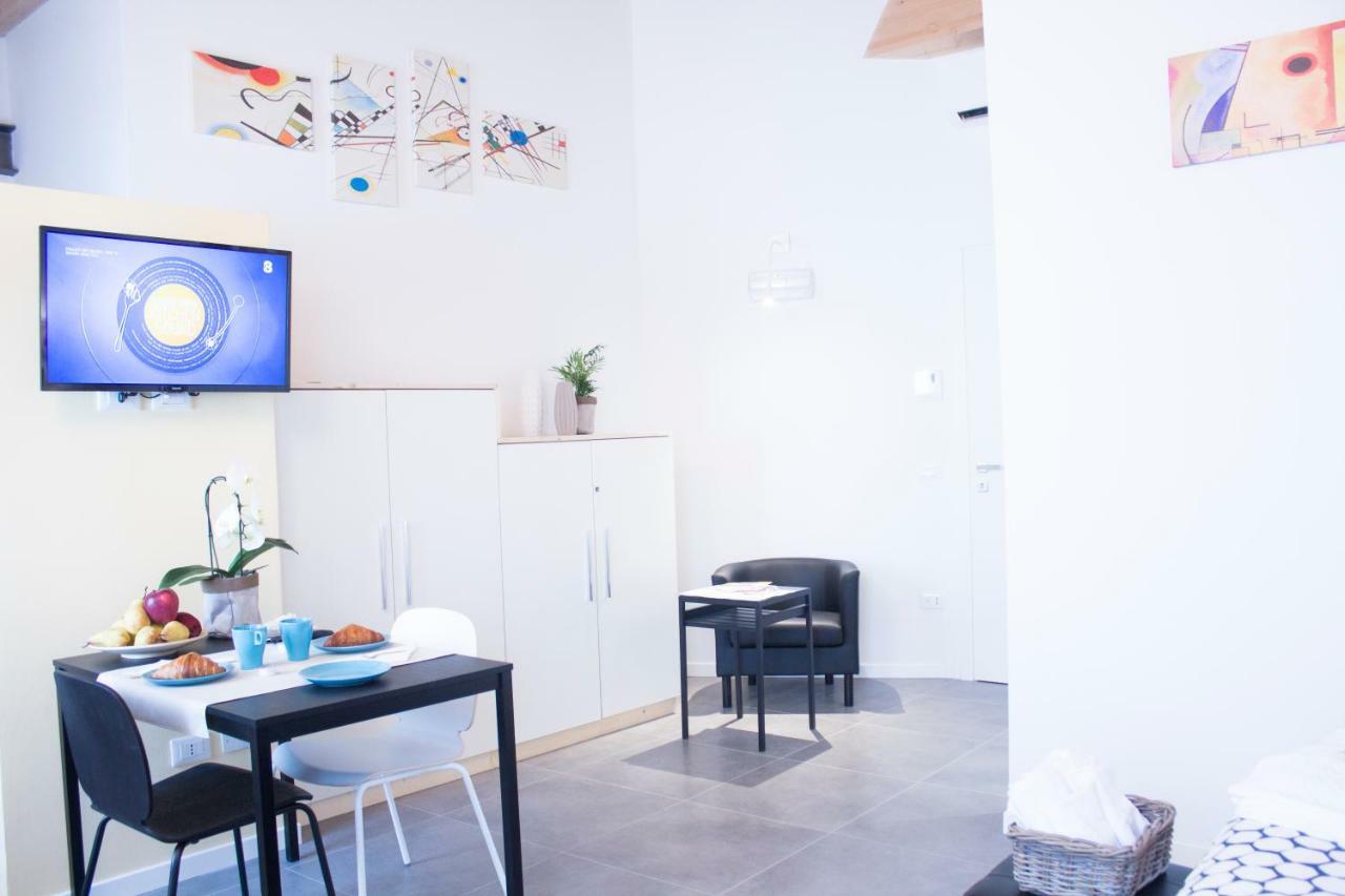 Ai Portoni Apartment Verona Bagian luar foto